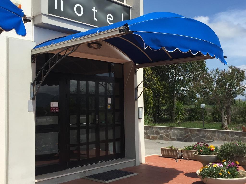 Hotel Letizia Follonica Exterior photo